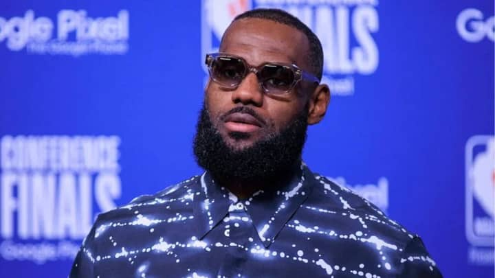 “Not Many Courses in Golden State”: LeBron James Reminded of Warriors Drawback Despite Draymond Green Pitch