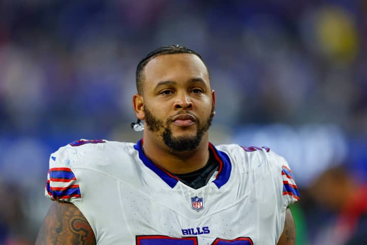 “Bitter” Dion Dawkins Didn’t Hold Back After TSA Agent Made Astonishing Josh Allen-Drake Maye Comparison