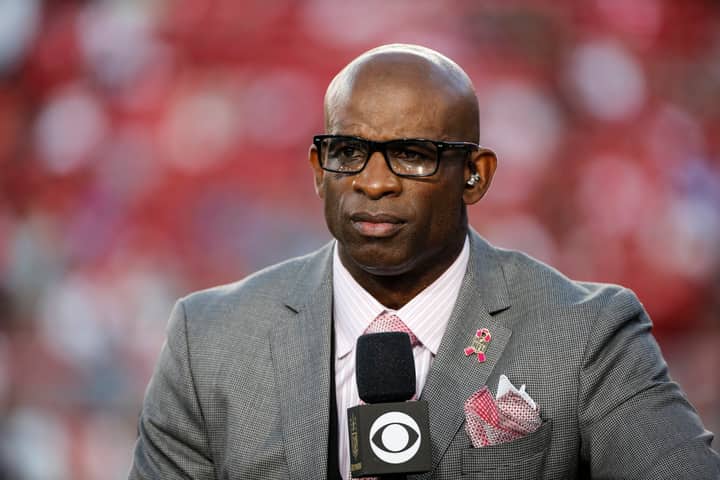 “The Bladder Don’t Know Me”: Deion Sanders Reveals Harrowing Details Behind Post-Surgery Health Struggles