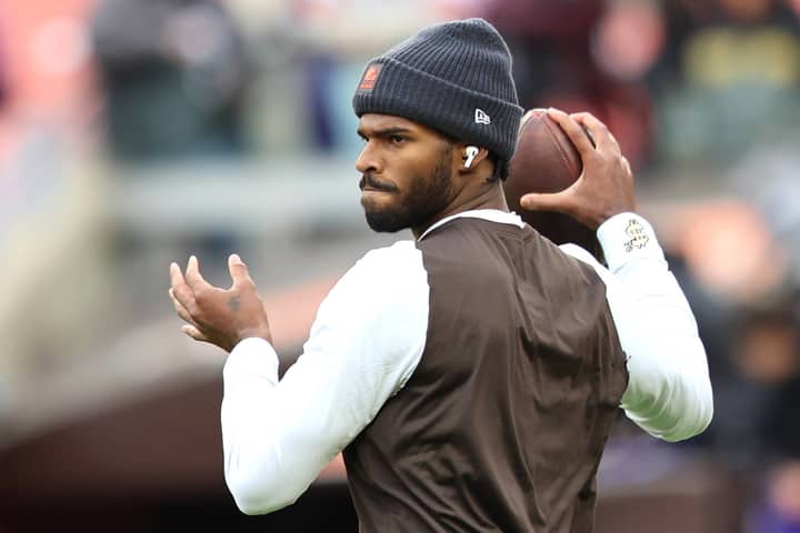 Browns Quietly Receiving Trade Calls About Shedeur Sanders Amid QB Battle With Deshaun Watson – Report