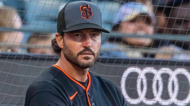 “Waking Up a Drunk Guy” – Giants Manager Reveals 27YO Phenom’s Struggles After Team Was Forced Into Tough Move