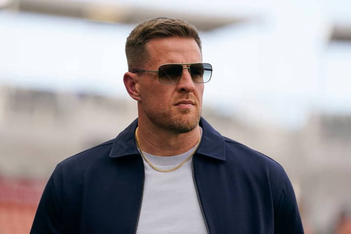 “JJ Isn’t a Reflection”: Tony Romo’s 9-Year Partner Gets Honest Over Working Alongside JJ Watt After CBS Exit