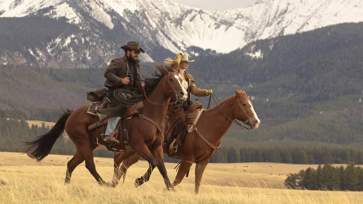 ‘Yellowstone’ sequel series ‘Dutton Ranch’ premieres tonight. Here’s how and where to watch it