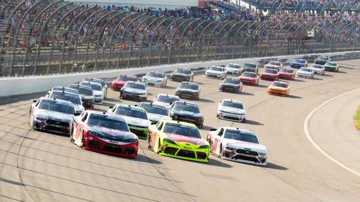 What channel is NASCAR on today? TV schedule, start time, live stream for 2026 Iowa race