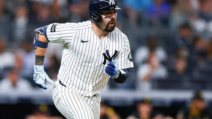 Yankees' Austin Wells is doing the weirdest thing at the most annoying time