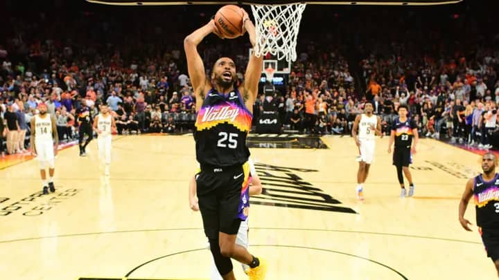 How much NBA Finals experience do the Knicks and Spurs rosters have?