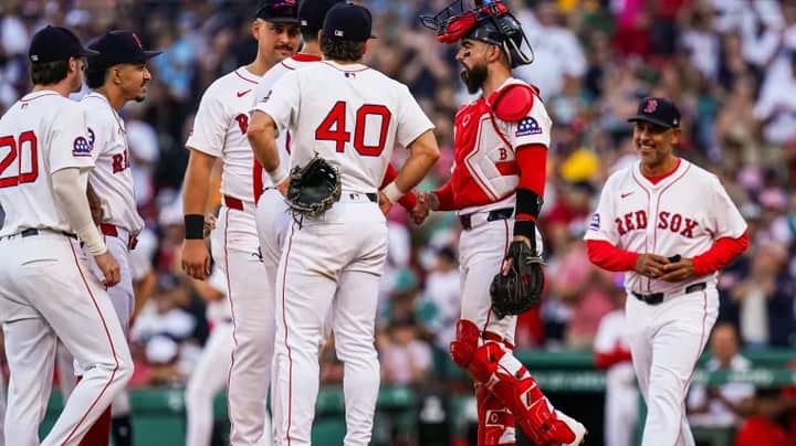 Angry Red Sox fans have ‘sell the team’ chants for Boston  