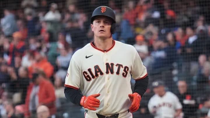 Giants' Matt Chapman makes absurdly dumb decision to end San Francisco's weekend vs. Mets