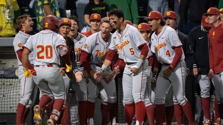 Texas State vs. USC baseball box score: Live stats from NCAA Baseball Championship Game 1 