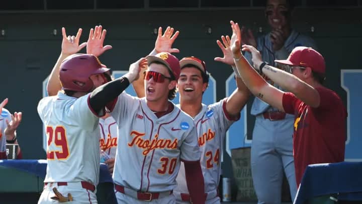 North Carolina vs. USC baseball box score: Live stats from NCAA Baseball Championship Game