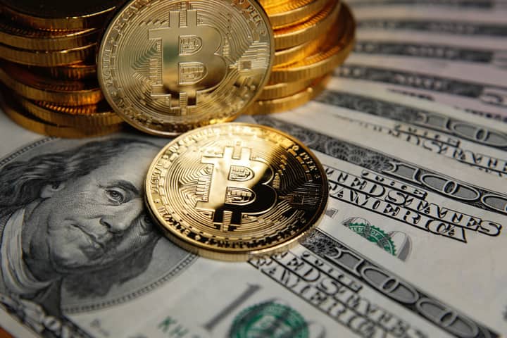 Bitcoin’s “Electrical Cost” Suggests Possible Bear Market Floor Near $50,000 — Analyst
