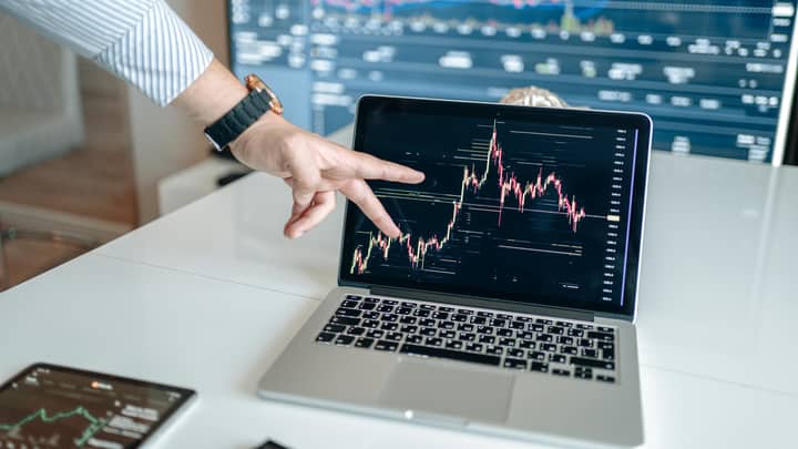 If You’re Holding XRP, This Pundit Says You Should See This