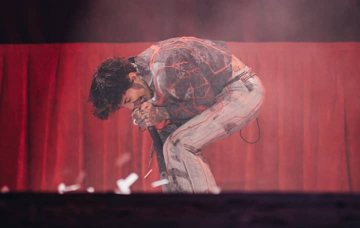 Watch Bring Me The Horizon’s Oli Sykes go back to deathcore screaming for ‘Count Your Blessings’ re-recording: “Took me a minute to work out how to do some of this shit again”