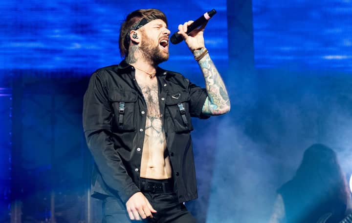 Wife of Beartooth frontman Caleb Shomo shares emotional public statement after he came out as “a proudly gay man”