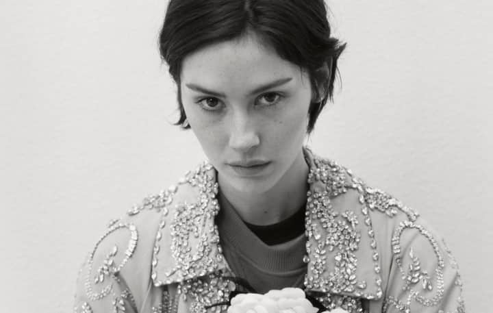 Gracie Abrams announces new album ‘Daughter From Hell’ with enchanting single ‘Hit the Wall’