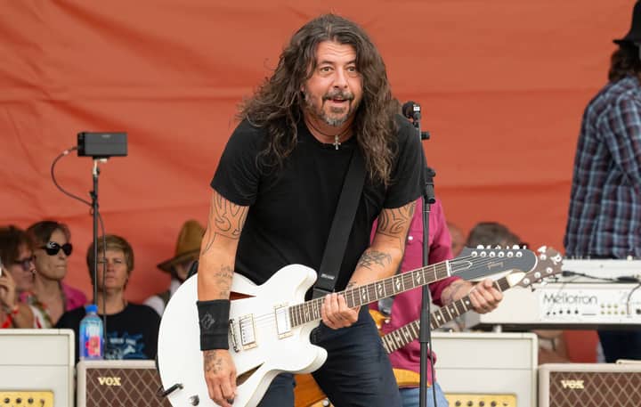 Dave Grohl shows off his music knowledge on ‘Track Star’: “These are too easy!”