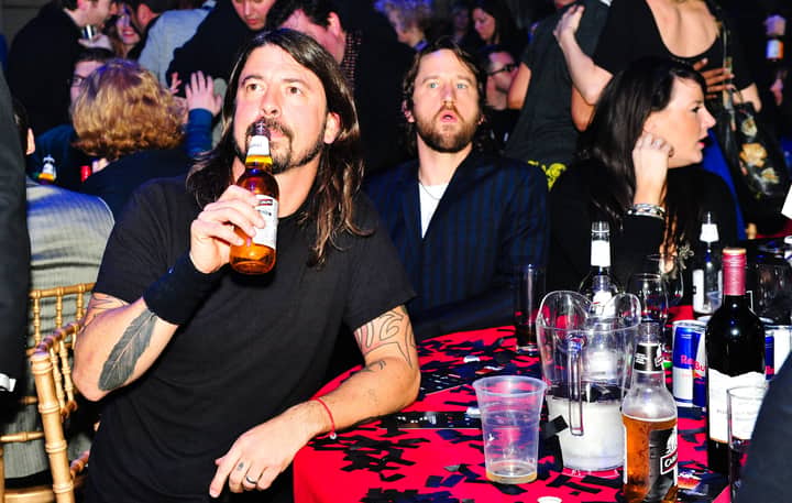 Dave Grohl says his boozy vocal regimen was “all a lie”