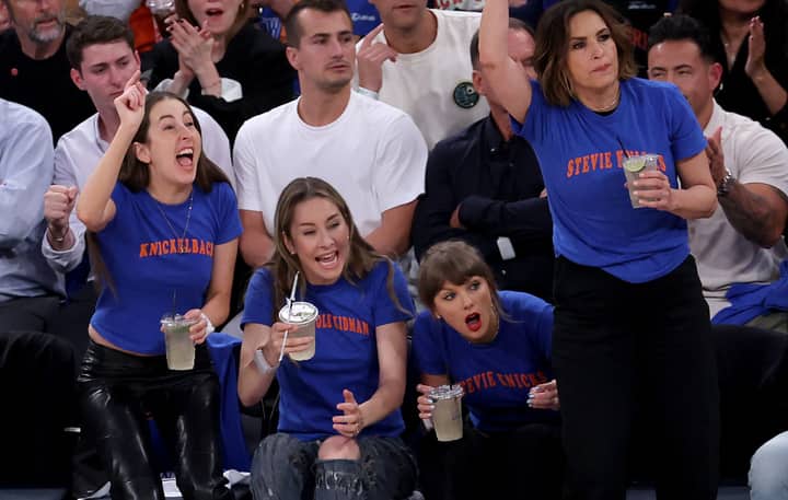 Watch Taylor Swift and Haim celebrate as they attend Knicks vs Spurs NBA final